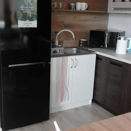 Wysmienity Miodowy Колобжег